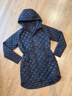 Athleta Quilted Featherless Hooded Long Puffer Coat - Black - MT